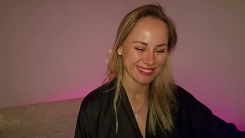 cutie_xoxo_ online show from 7, 6, 2026