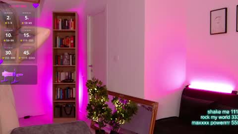 cutiepie69__ online show from 28, 6, 2026