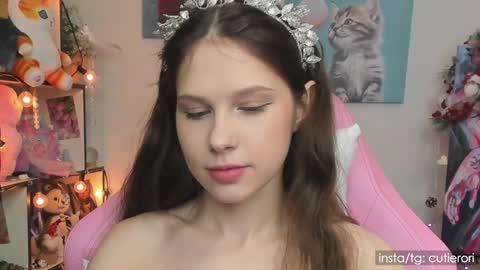 Snapshot of cutierori chatting on 13, 1, 2025 Rori Instagram cutierori online show from 13, 1, 2025