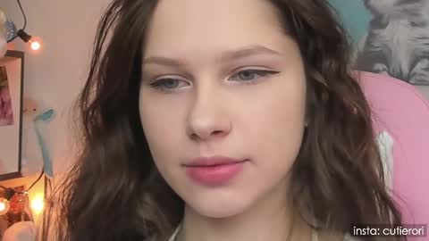 Snapshot of cutierori chatting on 28, 2, 2025 Rori Instagram cutierori online show from 28, 2, 2025