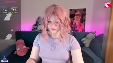 Snapshot of cutiesue chatting on 7, 12, 2024 CutieSue online show from 7, 12, 2024