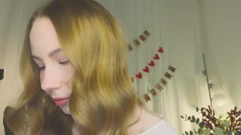 Snapshot of cuute_angell chatting on 3, 3, 2026 Virginia See you on Sunday online show from 3, 3, 2026