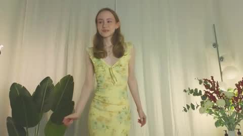 Snapshot of cuute_angell chatting on 8, 3, 2026 Virginia See you on Sunday online show from 8, 3, 2026