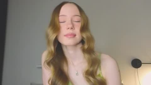 Snapshot of cuute_angell chatting on 3, 4, 2026 Virginia See you on Sunday online show from 3, 4, 2026