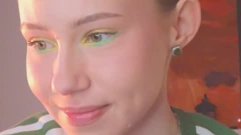 Snapshot of cuute_angell chatting on 20, 4, 2026 Virginia See you on Sunday online show from 20, 4, 2026