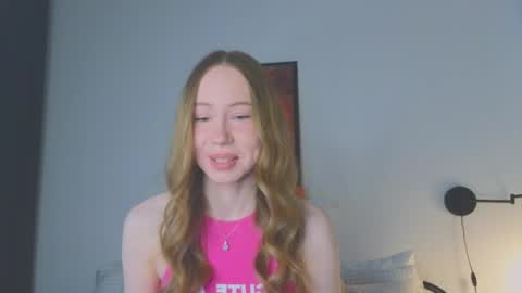 Snapshot of cuute_angell chatting on 18, 5, 2026 Virginia See you on Sunday online show from 18, 5, 2026
