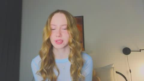 Snapshot of cuute_angell chatting on 29, 5, 2026 Virginia See you on Sunday online show from 29, 5, 2026