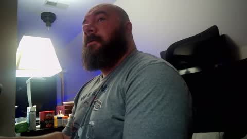 Snapshot of cwbyga chatting on 23, 10, 2025 Bubba Bull online show from 23, 10, 2025