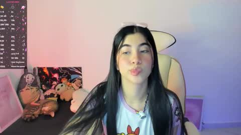 Snapshot of cyber_lizz chatting on 21, 12, 2025 Liz online show from 21, 12, 2025