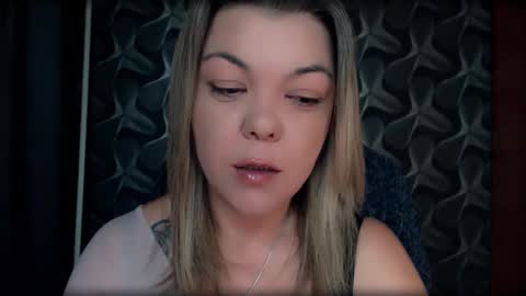 Snapshot of cyberdomme chatting on 17, 2, 2026 Full time mean bitch. online show from 17, 2, 2026