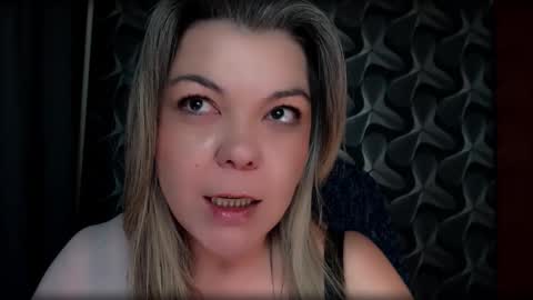 Snapshot of cyberdomme chatting on 5, 3, 2026 Full time mean bitch. online show from 5, 3, 2026