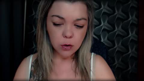 Snapshot of cyberdomme chatting on 14, 3, 2026 Full time mean bitch. online show from 14, 3, 2026