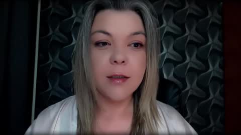 Full time mean bitch. online show from 31, 3, 2026