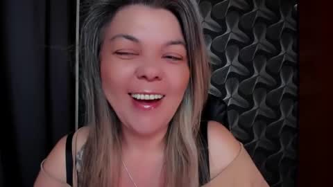 Full time mean bitch. online show from 28, 4, 2026