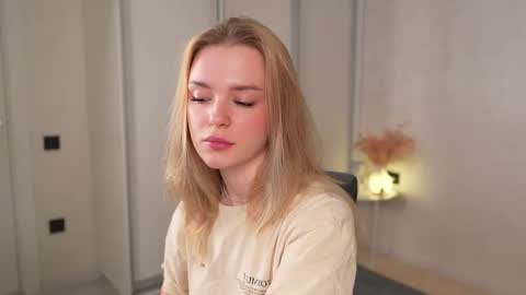 EMILY online show from 9, 11, 2025