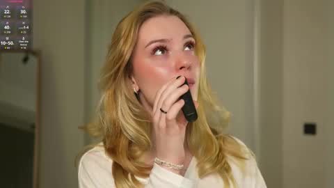 EMILY online show from 28, 11, 2025