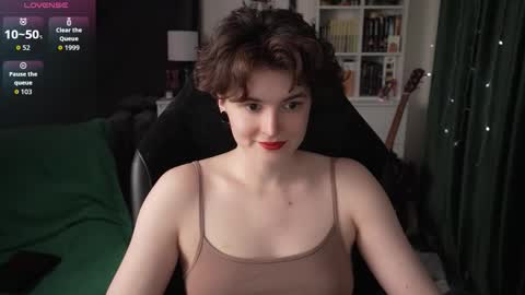 Helen Blossom online show from 10, 10, 2025