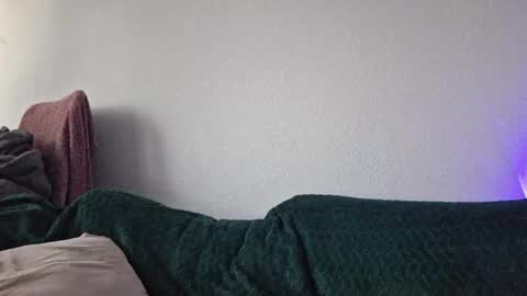 Cyndee Winter online show from 18, 10, 2025