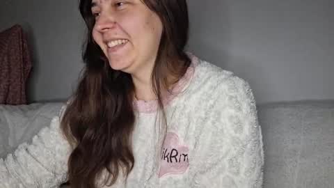 Cyndee Winter online show from 27, 10, 2025