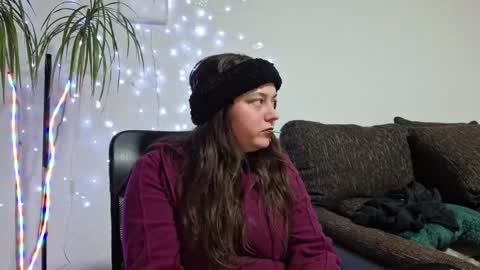 Cyndee Winter online show from 3, 2, 2026