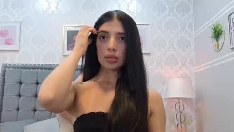 Cynthia1fox online show from 11, 3, 2026