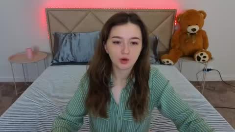 Cyrena online show from 10, 5, 2026
