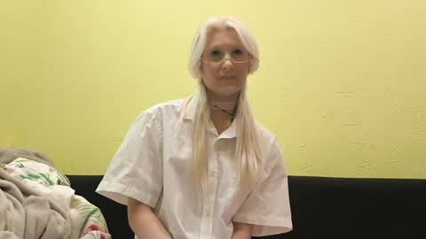Emily online show from 1, 6, 2026