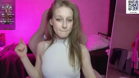 cyyberwhore online show from 19, 4, 2026