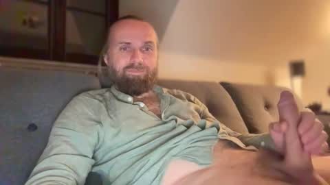 Snapshot of d0n_gi0vanni chatting on 11, 5, 2026 d0n_gi0vanni online show from 11, 5, 2026