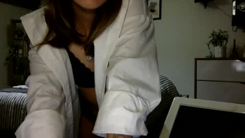 Paulette online show from 6, 12, 2024