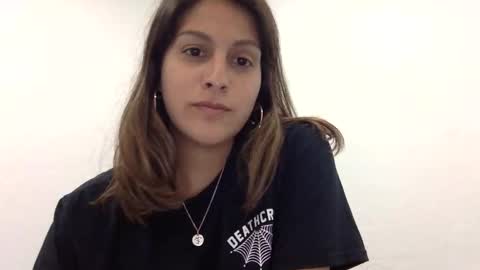 Paulette online show from 24, 2, 2025