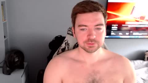 Snapshot of d_surman1994 chatting on 18, 10, 2025 d_surman1994 online show from 18, 10, 2025