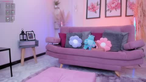 Daniela  online show from 10, 4, 2026