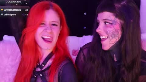 Snapshot of daarlene chatting on 1, 2, 2025 Darlene online show from 1, 2, 2025