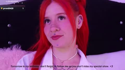 Snapshot of daarlene chatting on 6, 2, 2025 Darlene online show from 6, 2, 2025