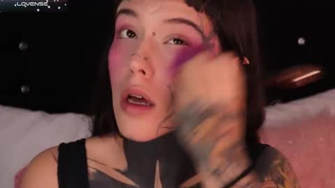 Snapshot of daarlene chatting on 11, 2, 2025 Darlene online show from 11, 2, 2025