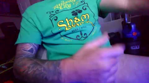 DaddyCanUseYou online show from 10, 1, 2025