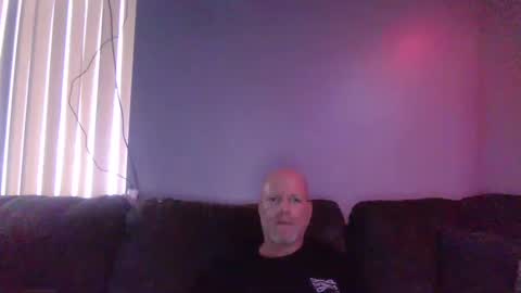 Snapshot of daddydj4aprincess chatting on 4, 1, 2025 DJ online show from 4, 1, 2025