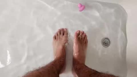 Snapshot of daddylonglegz266856 chatting on 4, 12, 2025 daddylonglegz266856 online show from 4, 12, 2025