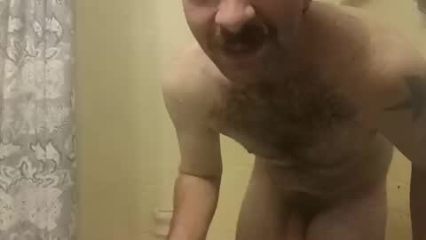 Snapshot of daddymill98 chatting on 8, 11, 2025 daddymill98 online show from 8, 11, 2025