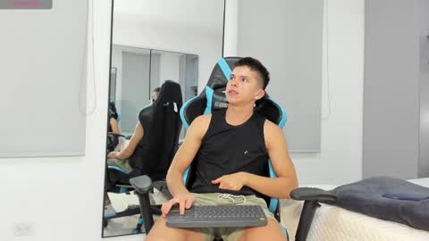 Snapshot of daddyrich4u chatting on 9, 10, 2025 daddyrich4u online show from 9, 10, 2025