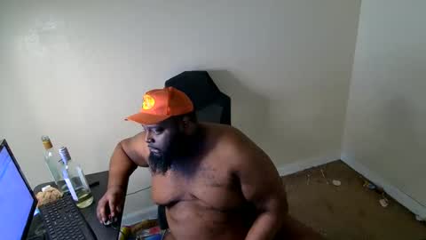 Snapshot of daddyshome888 chatting on 12, 10, 2025 daddyshome888 online show from 12, 10, 2025