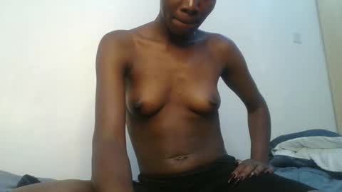 Snapshot of daddyslove_ chatting on 11, 1, 2026 Daddys love online show from 11, 1, 2026