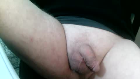 Snapshot of daddysmalls_55 chatting on 23, 12, 2024 daddysmalls online show from 23, 12, 2024