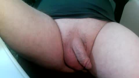 Snapshot of daddysmalls_55 chatting on 1, 3, 2025 daddysmalls online show from 1, 3, 2025