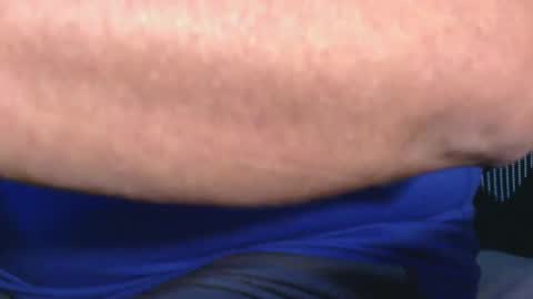 Snapshot of daddysmalls_55 chatting on 10, 9, 2025 daddysmalls online show from 10, 9, 2025