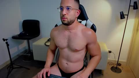 Snapshot of dafboy_ chatting on 28, 11, 2025 Allan Daf online show from 28, 11, 2025