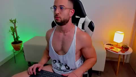 Snapshot of dafboy_ chatting on 2, 12, 2025 Allan Daf online show from 2, 12, 2025