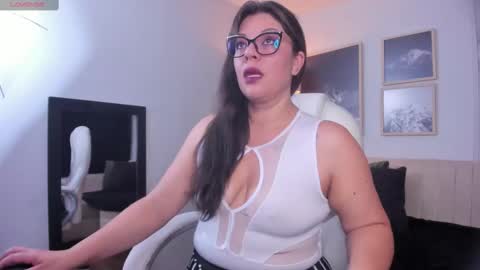 Dafne online show from 8, 3, 2025