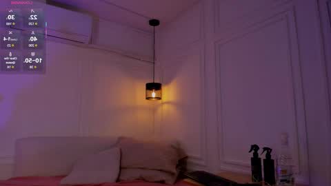 dafne_hillss online show from 17, 3, 2026